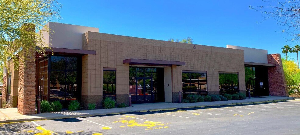 16843 N 31st Ave, Phoenix, AZ à louer - Photo de l’immeuble – Image 1 sur 3