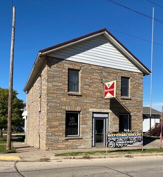 Plus de détails pour 102 N Main St, Albany, IL - Local commercial à vendre