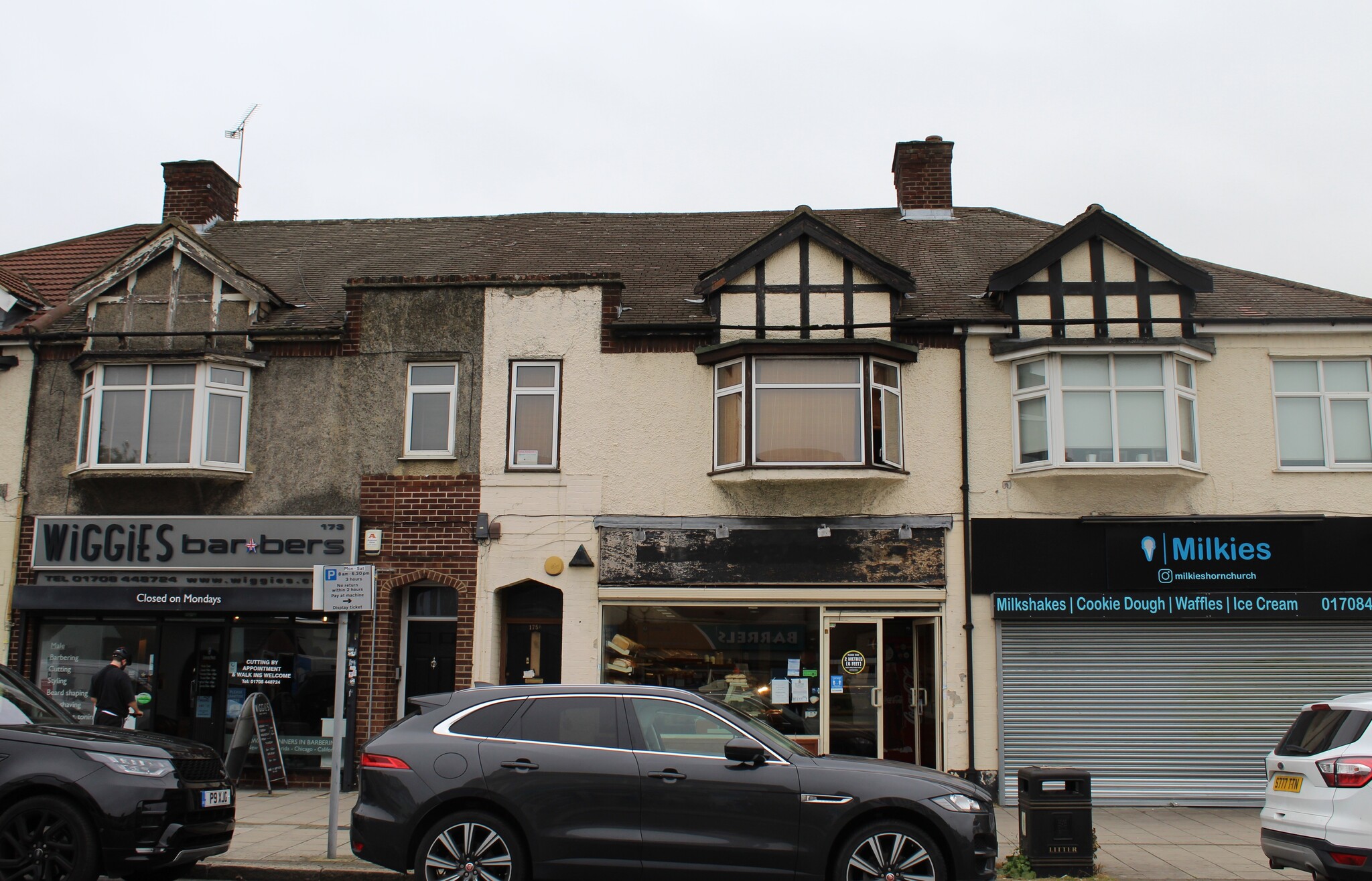 175 Station Ln, Hornchurch à vendre Photo principale– Image 1 sur 2