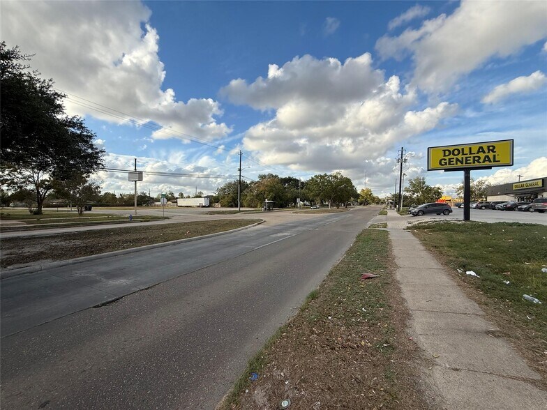 9631 Scott st, Houston, TX à vendre - Photo de l’immeuble – Image 3 sur 3