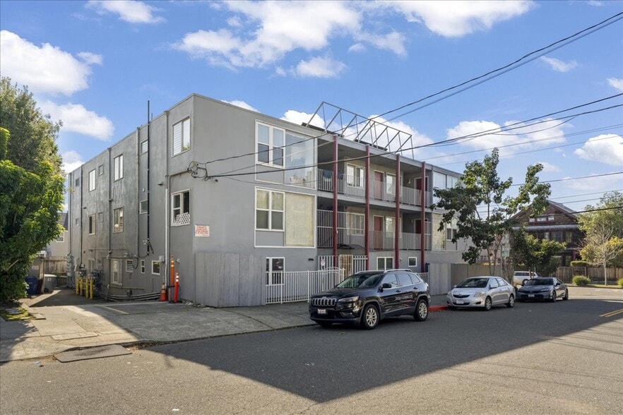 2801 College Ave, Berkeley, CA à vendre - Photo de l’immeuble – Image 2 sur 48