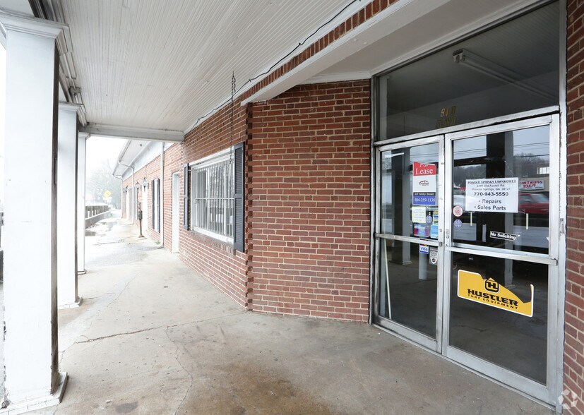 910 Veterans Memorial Hwy, Mableton, GA à louer - Photo de l’immeuble – Image 3 sur 4