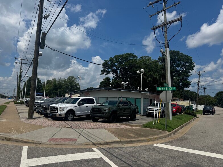 5048 Virginia Beach Blvd, Virginia Beach, VA à louer - Photo de l’immeuble – Image 2 sur 11