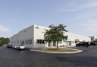 Plus de détails pour 1195 N Service Rd W, Oakville, ON - Industriel/Logistique à louer
