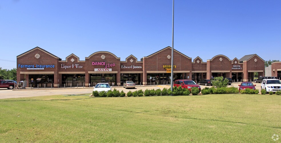 701-877 S Mustang Rd, Yukon, OK à louer - Photo principale – Image 1 sur 11