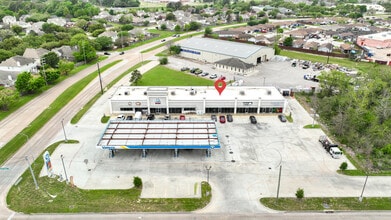 12311 Bammel North Houston Rd, Houston, TX à louer Photo de l’immeuble– Image 1 sur 18