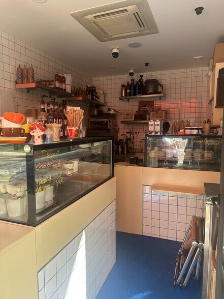 5 Rue Bréa, Paris à louer - Photo de l’immeuble – Image 2 sur 4
