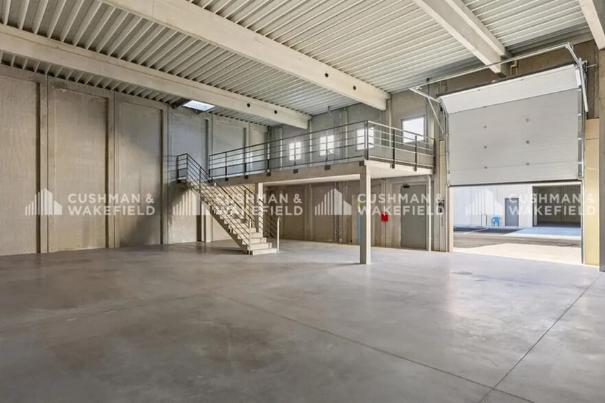 291 Chemin Des Pinchinades, Les Pennes-Mirabeau à vendre - Photo intérieure – Image 3 sur 8