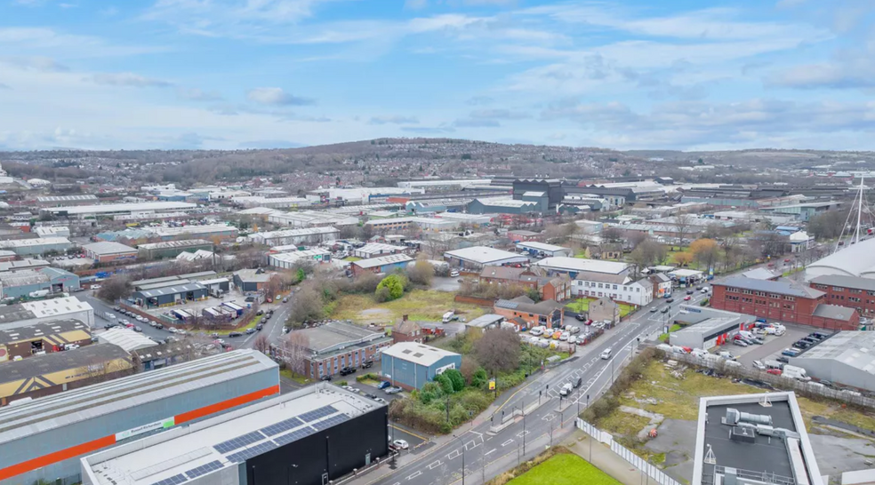 Attercliffe Rd, Sheffield à vendre - Photo principale – Image 1 sur 3