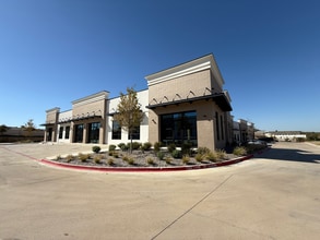 4540 N MacArthur Blvd, Irving, TX à louer Photo de l’immeuble– Image 1 sur 6