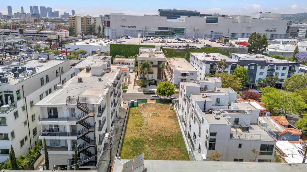 112 S Croft Ave, Los Angeles, CA à vendre - Photo de l’immeuble – Image 1 sur 12