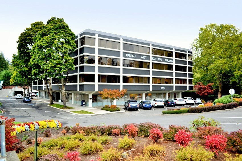 6443 SW Beaverton Hillsdale Hwy, Portland, OR à louer - Photo de l’immeuble – Image 3 sur 5