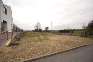 Plus de détails pour 77 Hartwell Rd, Hanslope - Terrain à vendre