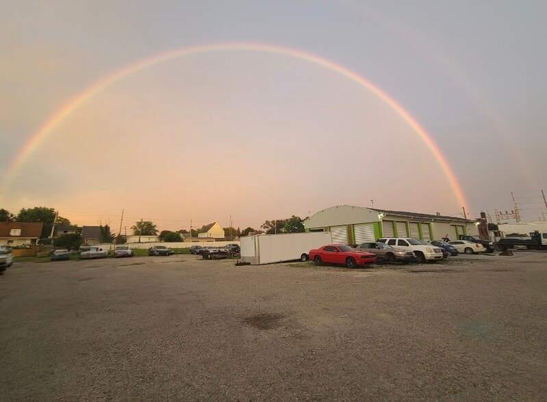 350 Kansas St, Indianapolis, IN à vendre - Photo de l’immeuble – Image 3 sur 4