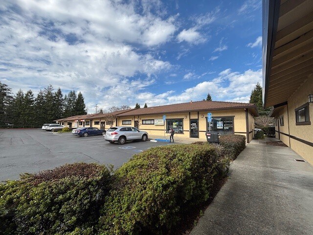 907-911 Trancas St, Napa, CA à vendre - Photo de l’immeuble – Image 2 sur 13