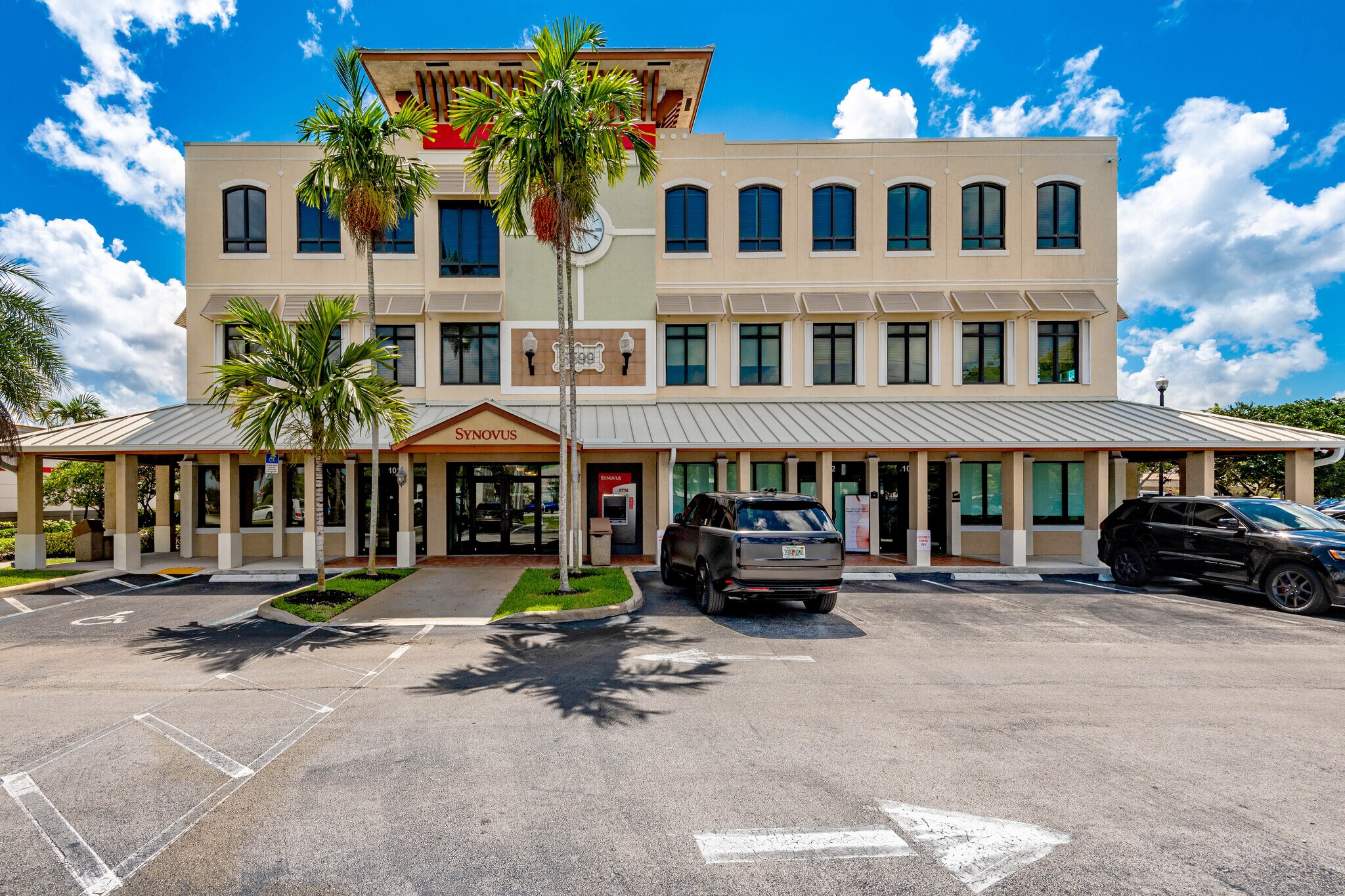 5599 S University Dr, Davie, FL à vendre Photo intérieure– Image 1 sur 23