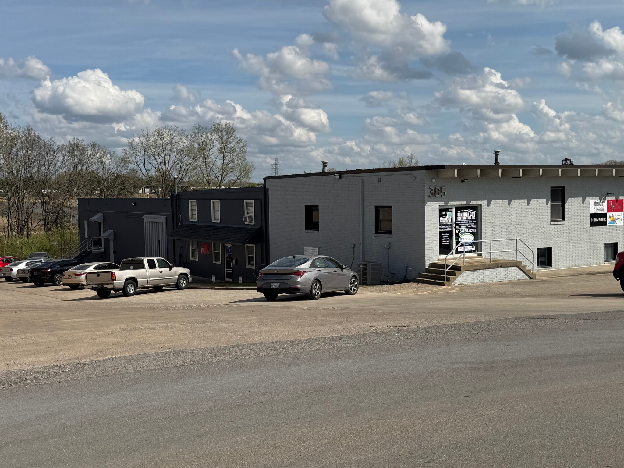 385-387 Industrial Dr, Mount Juliet, TN à louer Photo intérieure– Image 1 sur 24