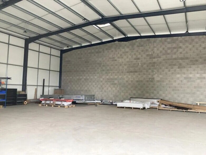 Bureau dans Meung-sur-Loire à louer - Photo intérieure – Image 1 sur 9