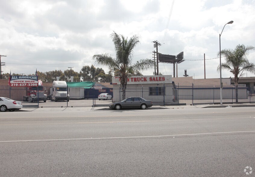2902 Imperial Hwy, Lynwood, CA à louer - Photo principale – Image 1 sur 5