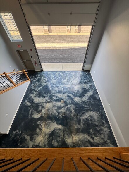 2244 Ferry Rd, Naperville, IL à vendre - Photo de l’immeuble – Image 3 sur 25