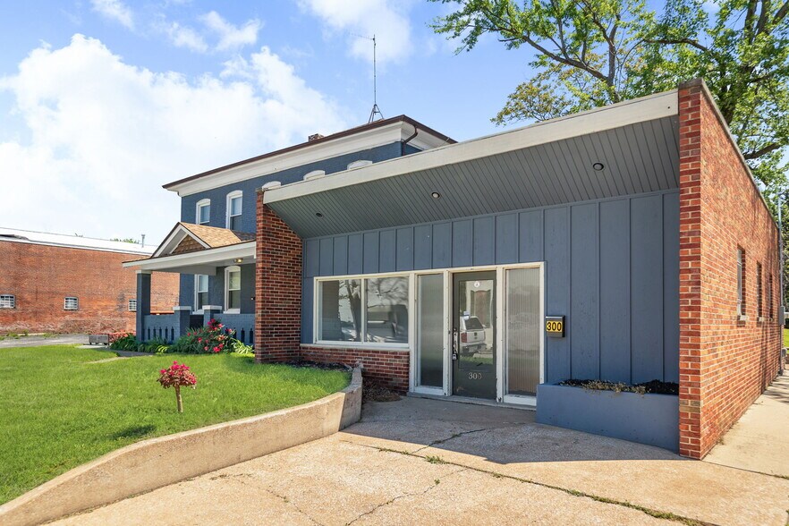 302 N High St, Belleville, IL à vendre - Photo de l’immeuble – Image 3 sur 53