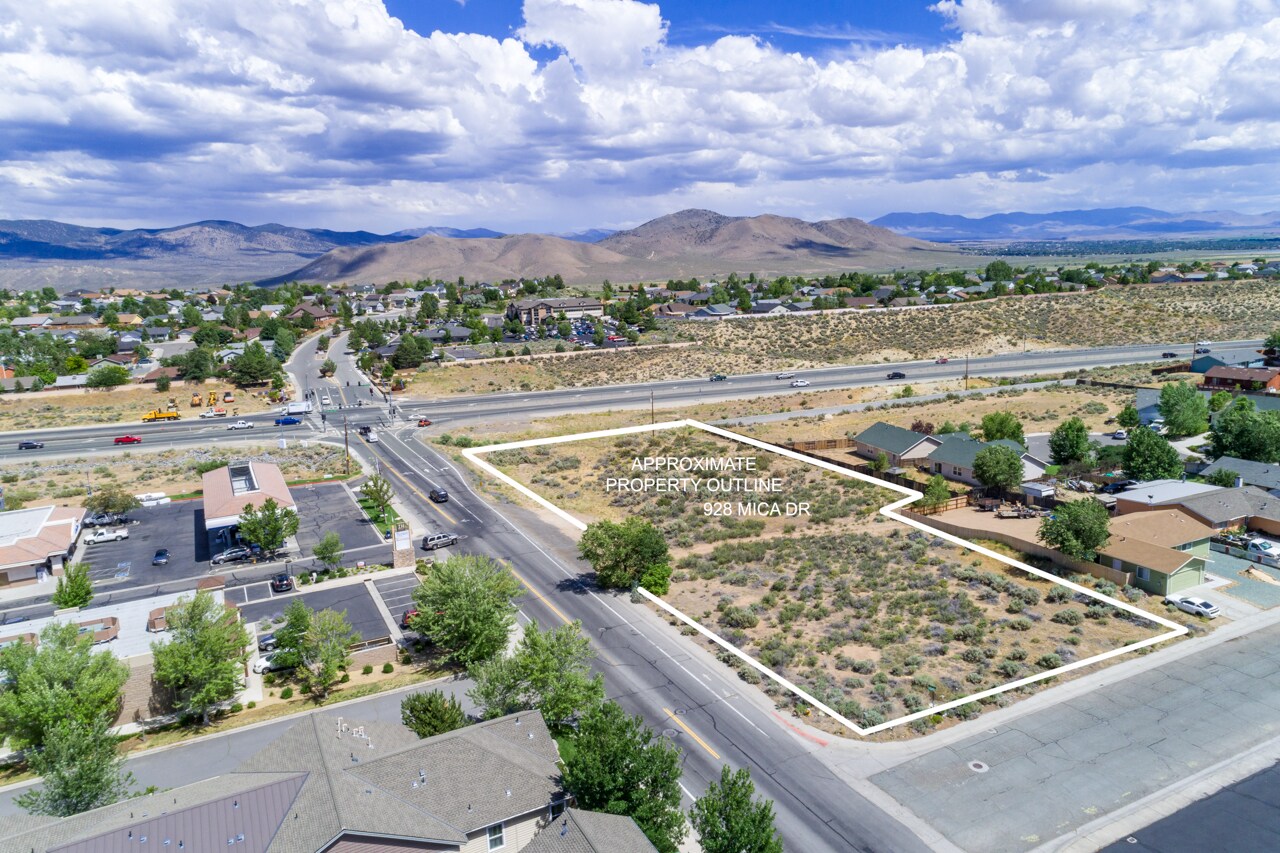 928 Mica Dr, Carson City, NV à vendre Photo principale– Image 1 sur 21