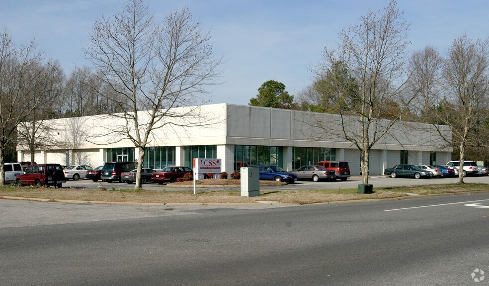 1100 Executive Blvd, Chesapeake, VA à louer - Photo de l’immeuble – Image 2 sur 3