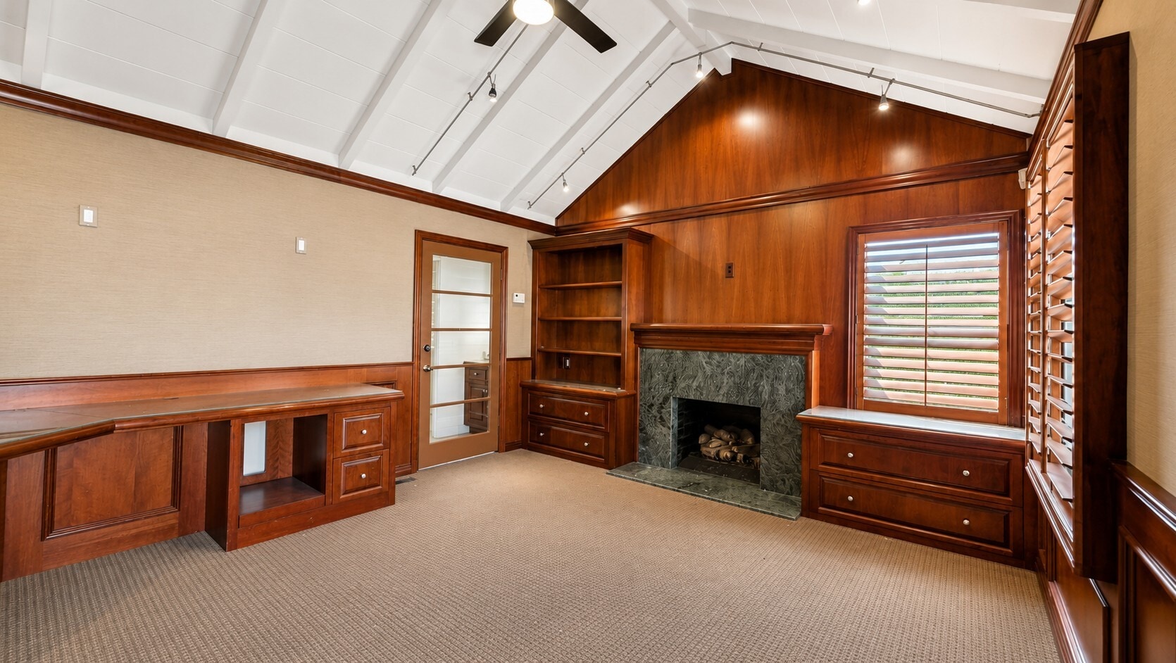 1461 Glenneyre St, Laguna Beach, CA à louer Photo intérieure– Image 1 sur 19