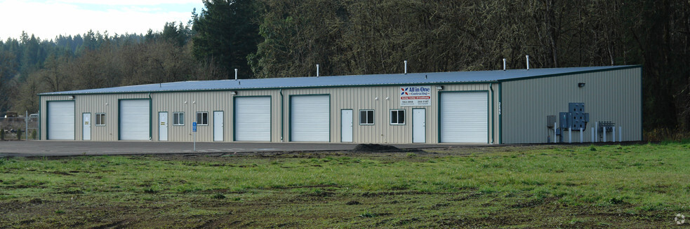 2145 Getty Ct, Cottage Grove, OR à louer - Photo de l’immeuble – Image 1 sur 7