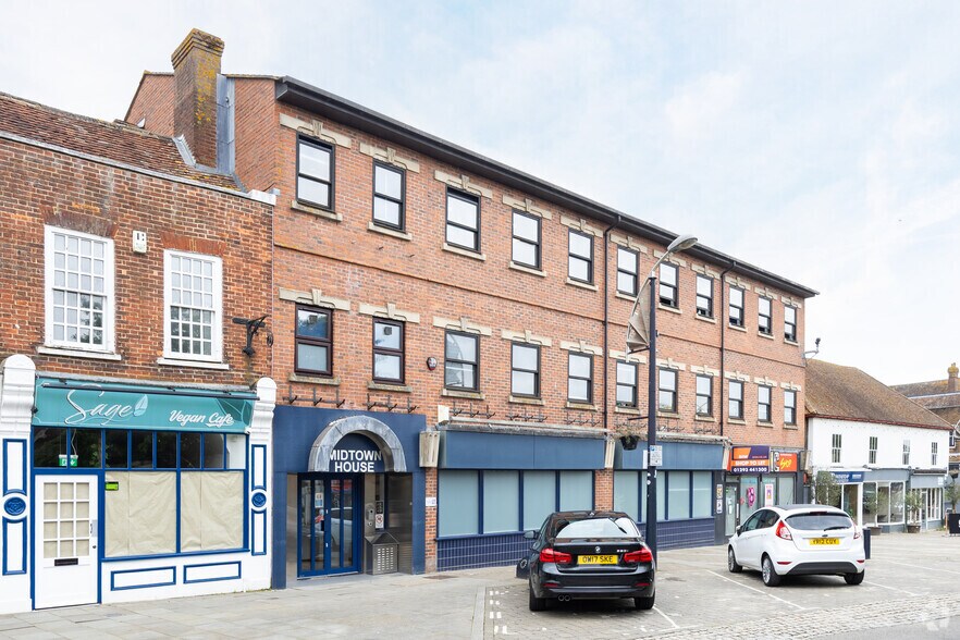 38-42 High St, Crawley à louer - Photo de l’immeuble – Image 3 sur 3