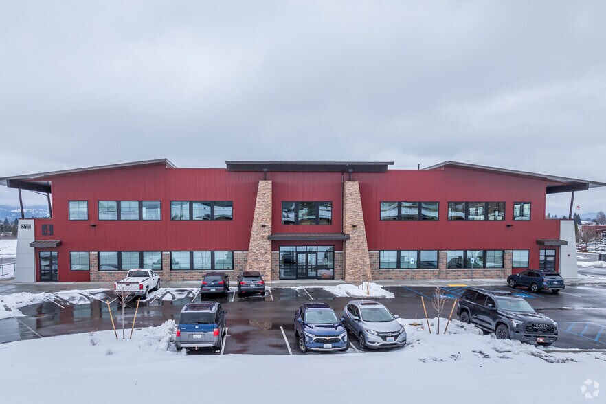 2700 N Eagle Ln, Liberty Lake, WA à louer - Photo de l’immeuble – Image 3 sur 5