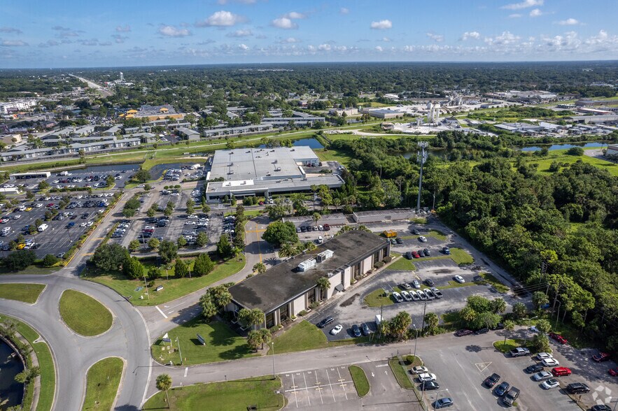 1 Purlieu Pl, Winter Park, FL à louer - Aérien – Image 2 sur 4