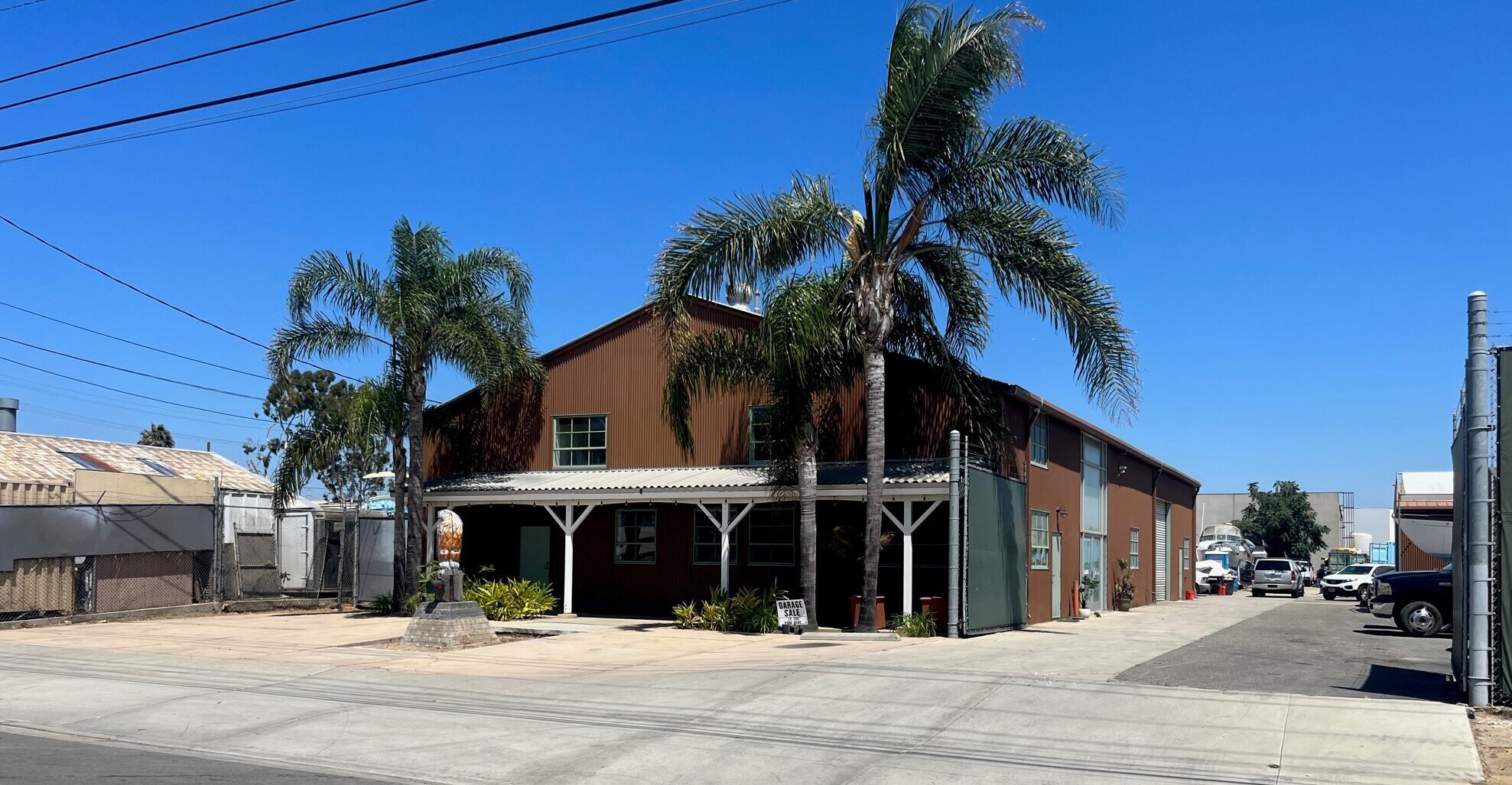 776 W 16th St, Costa Mesa, CA à louer Photo de l’immeuble– Image 1 sur 2