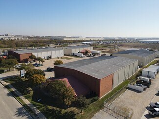 Plus de détails pour 4801 W University Dr, Denton, TX - Industriel/Logistique à louer