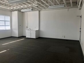 303 Potrero St, Santa Cruz, CA à louer Photo intérieure– Image 1 sur 2