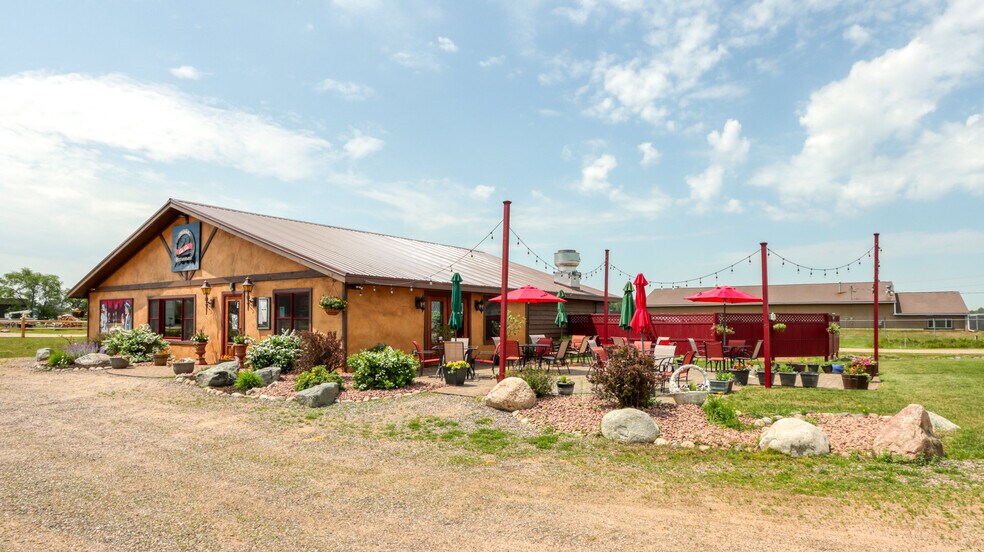 1114 N Bluebird Rd, Eagle River, WI à vendre - Photo de l’immeuble – Image 2 sur 37