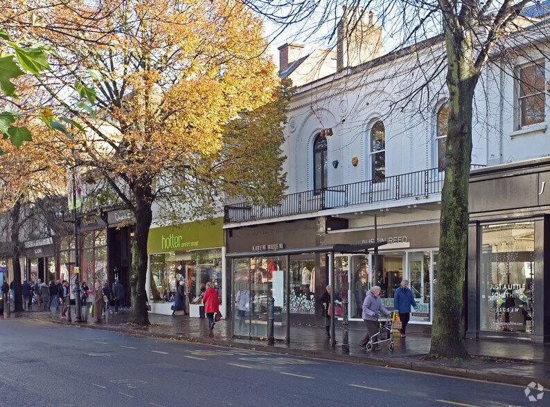62-64 Promenade, Cheltenham à vendre - Photo de l’immeuble – Image 2 sur 5