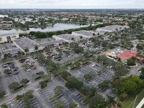 10800-11150 Pines Blvd, Pembroke Pines, FL - VUE AÉRIENNE  vue de carte - Image1