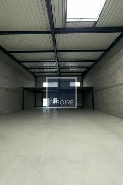 Industriel/Logistique dans Cesson-Sévigné à vendre - Photo intérieure – Image 3 sur 8