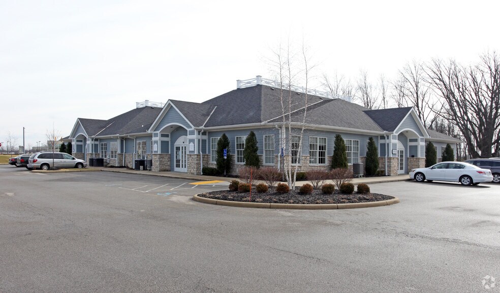 7540 Sawmill Pky, Powell, OH à louer - Photo de l’immeuble – Image 1 sur 2