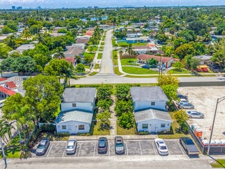 Plus de détails pour 3740 W Hallandale Beach Blvd, Pembroke Park, FL - Logement à vendre