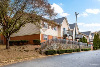 Plus de détails pour 4060 Herschel Rd, College Park, GA - Logement à vendre