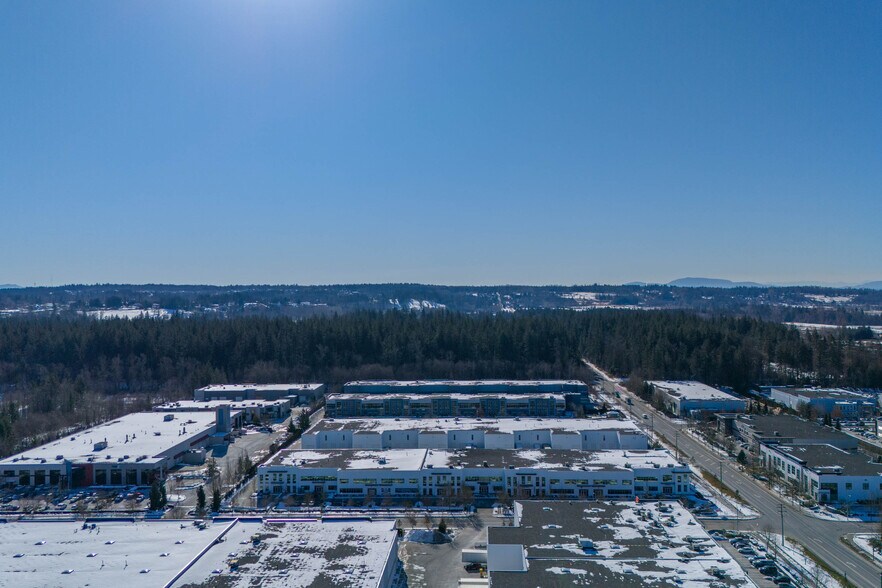19288 22nd Ave, Surrey, BC à louer - Photo de l’immeuble – Image 3 sur 41
