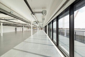 Plus de détails pour 100 Brewery Rd, Londres - Bureau, Industriel/Logistique à louer