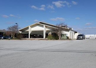 Plus de détails pour 3010 Arendell St, Morehead City, NC - Local commercial à vendre