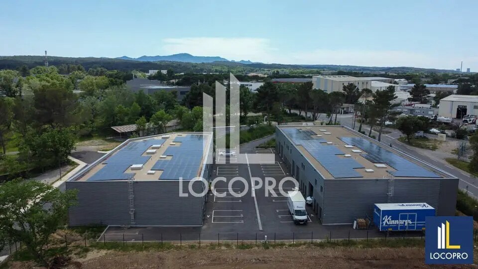 Industriel/Logistique dans Rousset à louer - Photo de l’immeuble – Image 3 sur 7