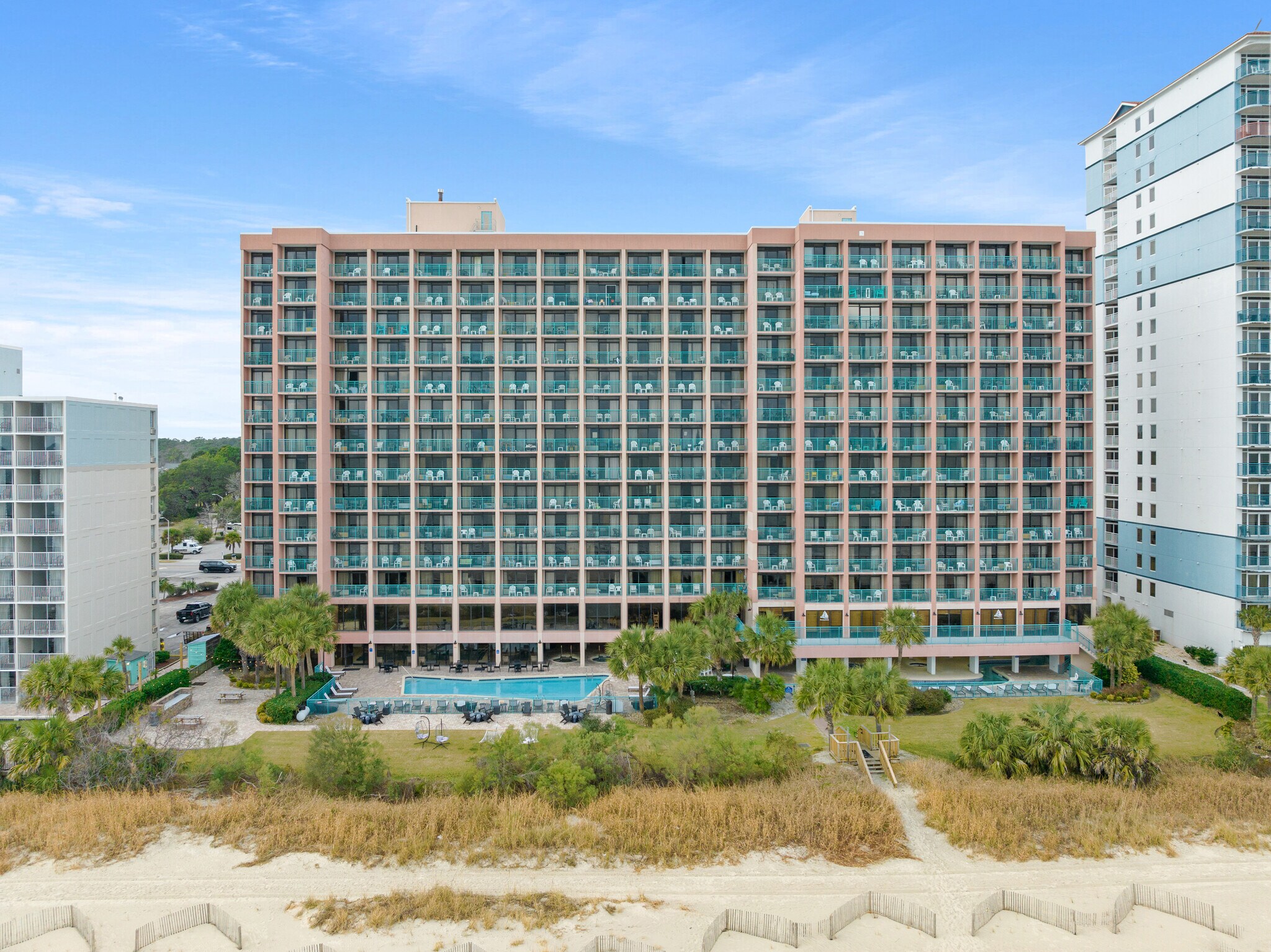 2207 S Ocean Blvd, Myrtle Beach, SC à vendre Photo de l’immeuble– Image 1 sur 8