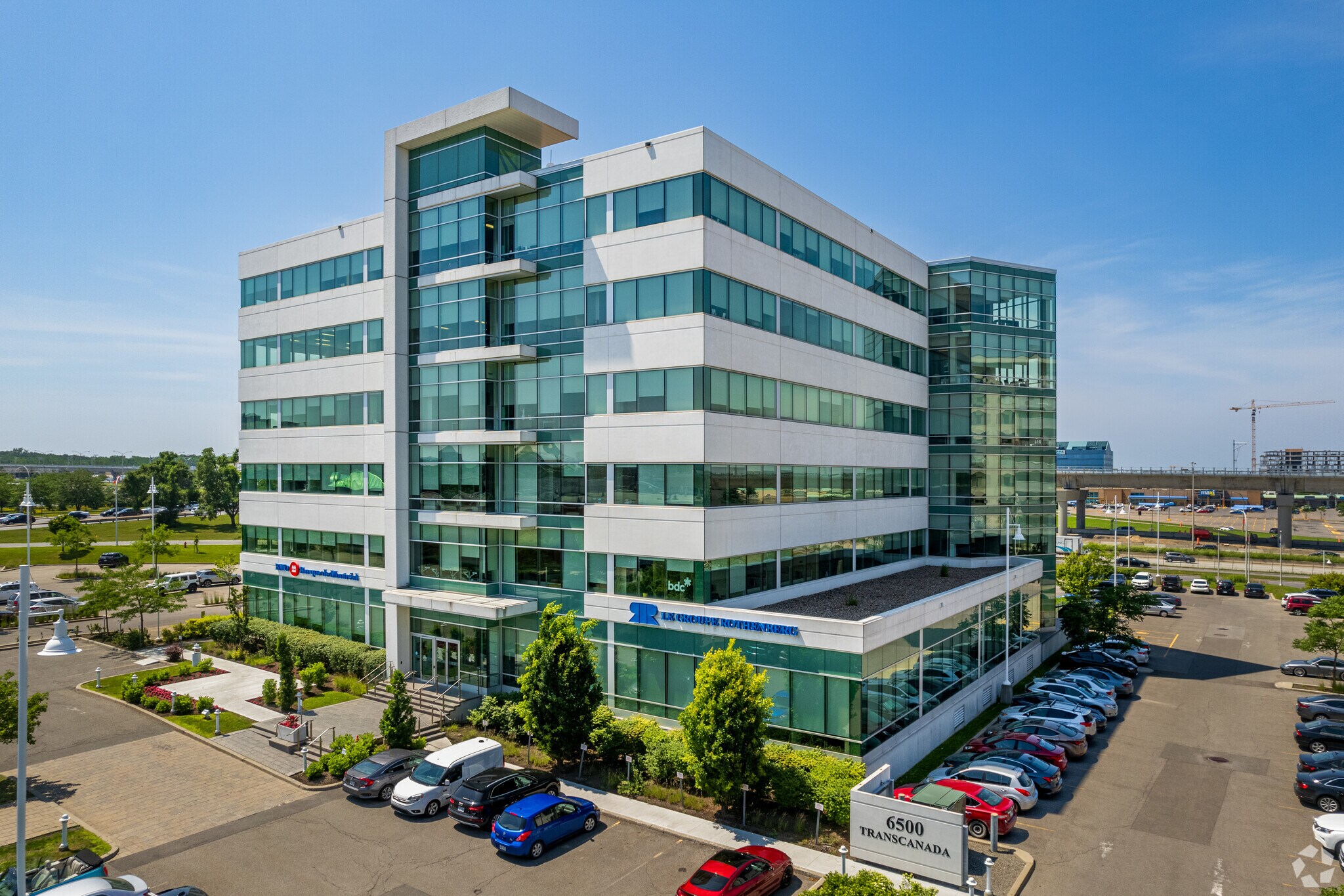 6500 Rte Transcanadienne, Pointe-claire, QC à louer Photo de l’immeuble– Image 1 sur 8