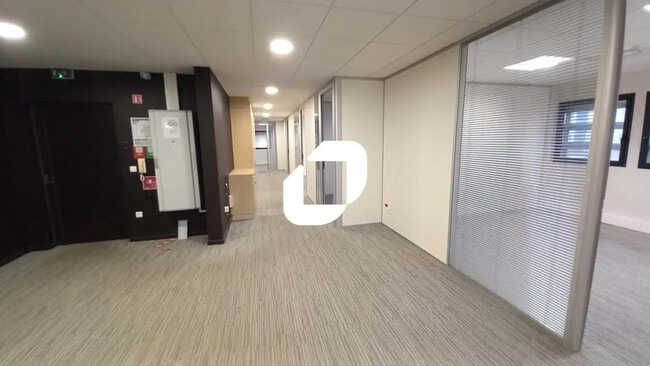 Plus de détails pour Bureau à louer