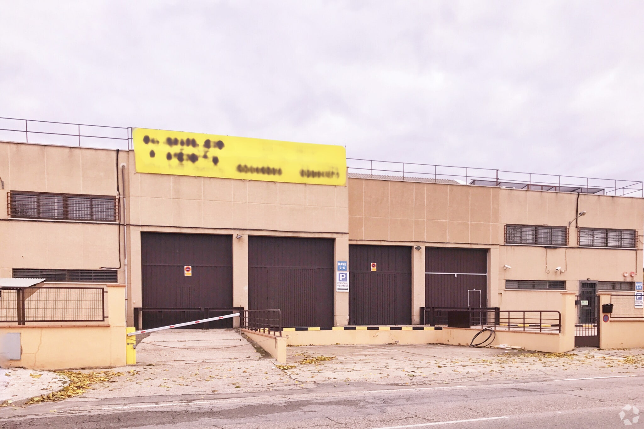 Industriel/Logistique dans San Agustín del Guadalix, Madrid à louer Photo principale– Image 1 sur 3